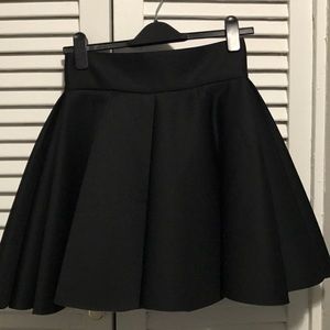 H&M GORGEOUS Scuba Skirt